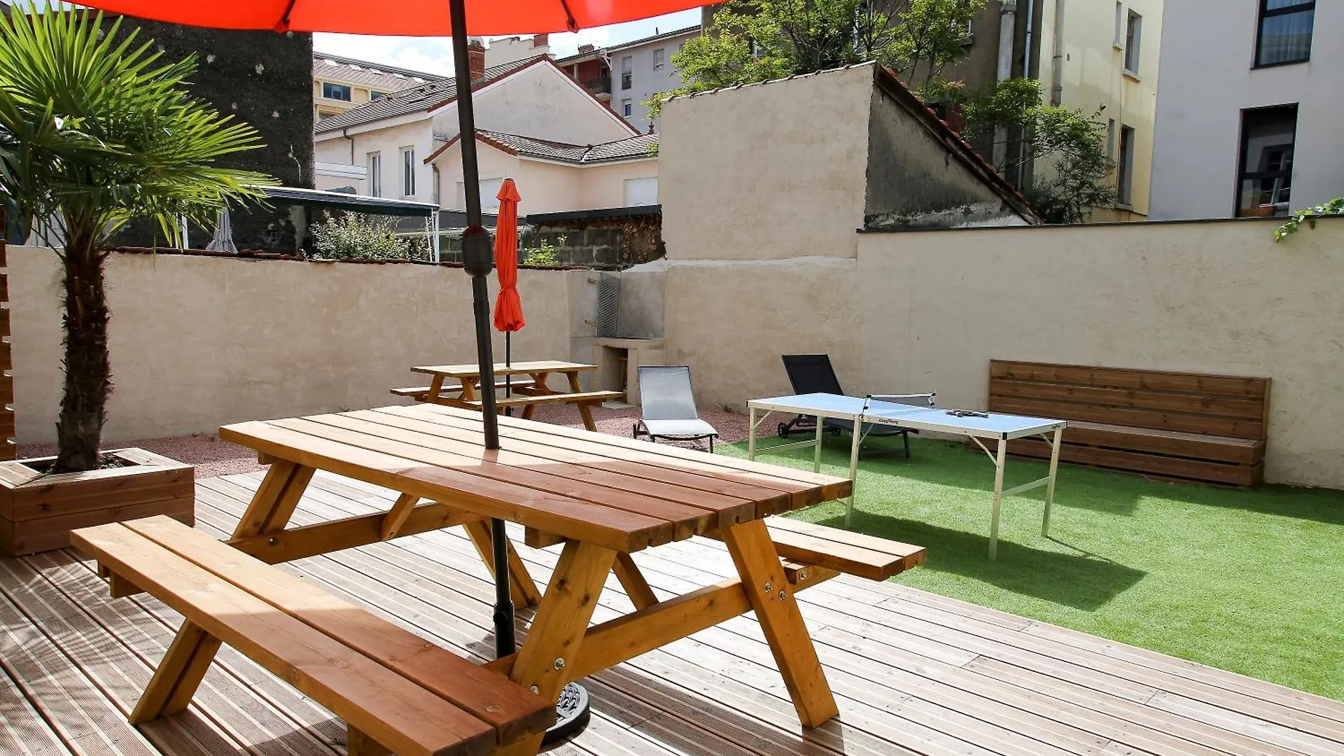 Maison Le Gratte Ciel - Seminaire Ou Famille, Salle De Reunion, 8 Chambres Clim, Jardin & Salle De Sport Villeurbanne