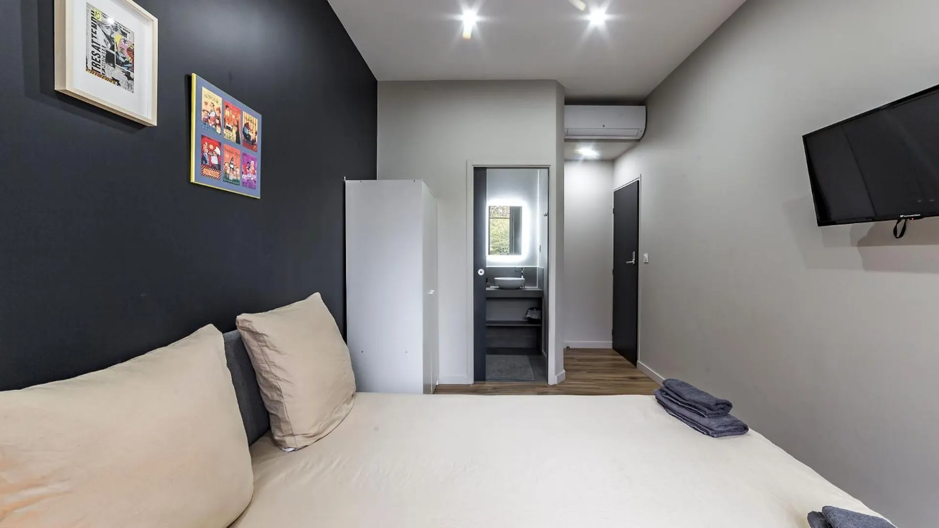 Maison Le Gratte Ciel - Seminaire Ou Famille, Salle De Reunion, 8 Chambres Clim, Jardin & Salle De Sport Villeurbanne