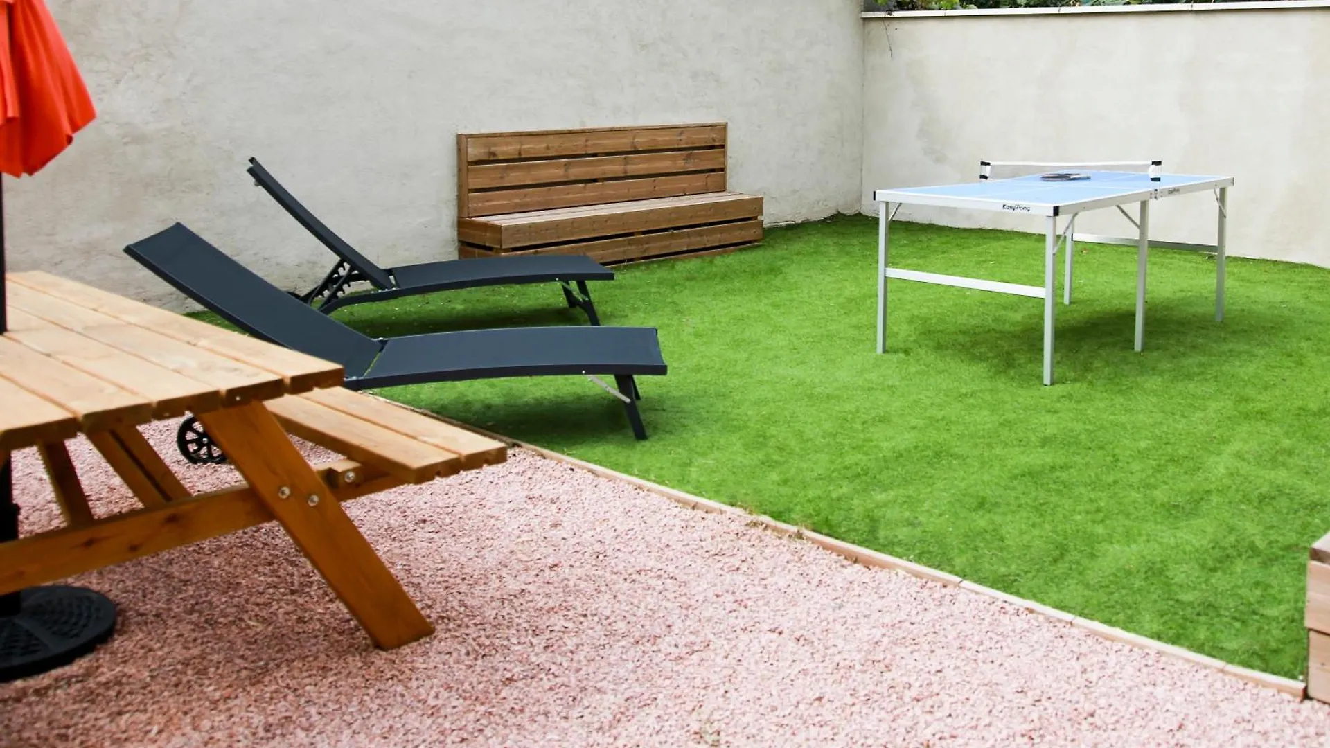 Maison Le Gratte Ciel - Seminaire Ou Famille, Salle De Reunion, 8 Chambres Clim, Jardin & Salle De Sport Villeurbanne 0*,